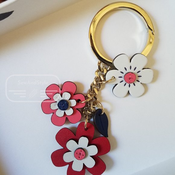 BOXED CARD HOLDER KATE SPADE KEY FOB STACI TEA GARDEN FLORAL BRAND NEW - Picture 5 of 7